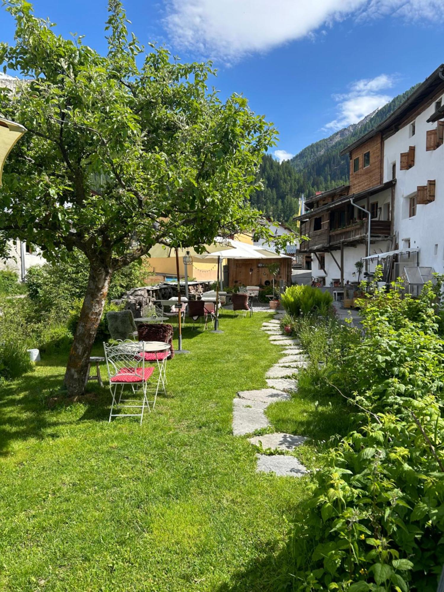 Chasa Jaro Santa Maria Val Muestair Exterior foto